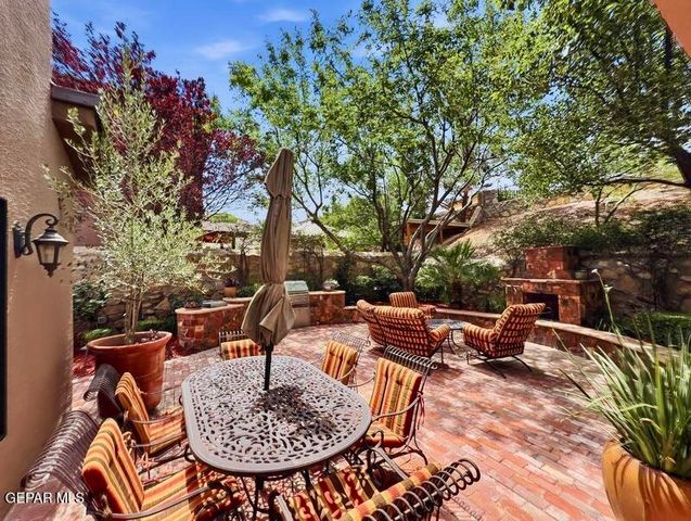 6084 VIA HERMOSA Court, El Paso, TX 79912