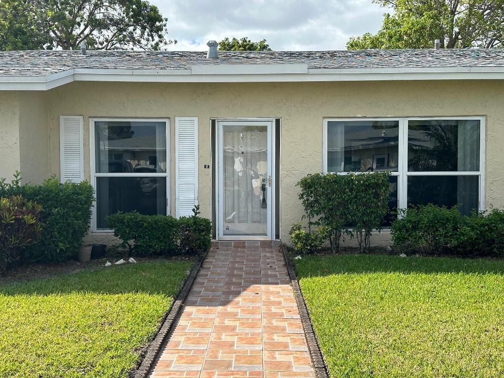 13749 Flora Place B, Delray Beach, FL 33484