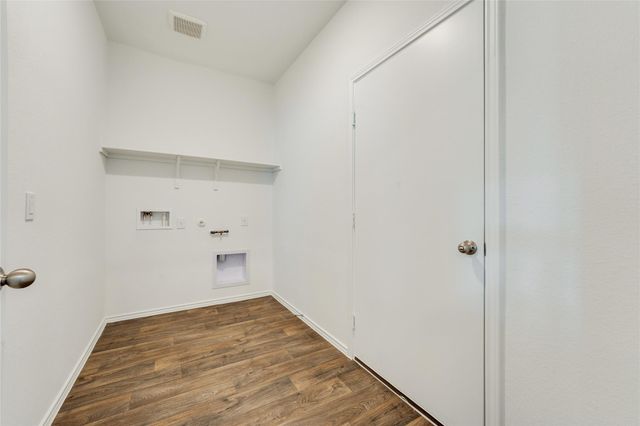 12206 Pike BND, Mustang Ridge, TX 78610