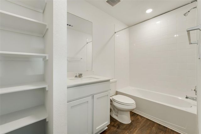 12206 Pike BND, Mustang Ridge, TX 78610