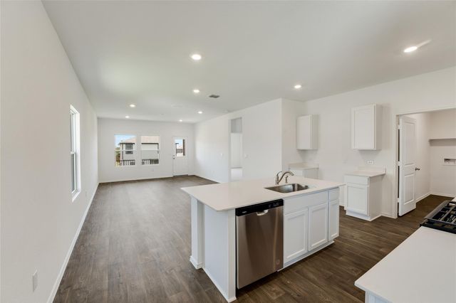 12206 Pike BND, Mustang Ridge, TX 78610