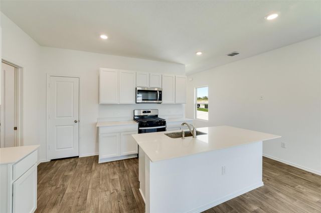 12206 Pike BND, Mustang Ridge, TX 78610