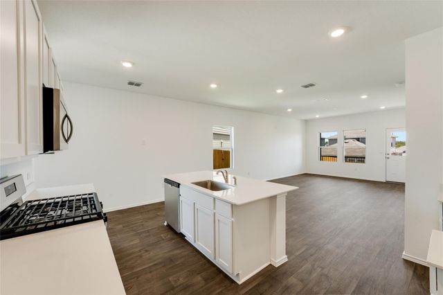 12206 Pike BND, Mustang Ridge, TX 78610