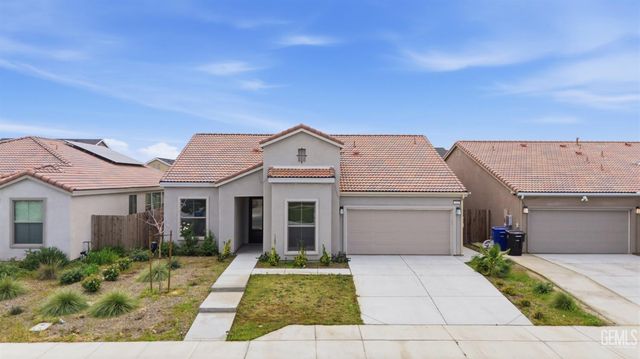 7425 Peach Grove Lane, Bakersfield, CA 93313