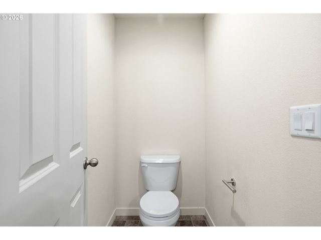 5704 Ne 47TH St, Vancouver, WA 98661