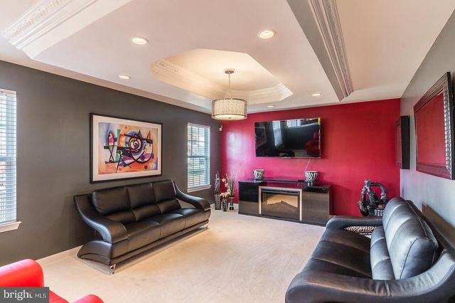 16397 TOPSAIL LN, Woodbridge, VA 22191