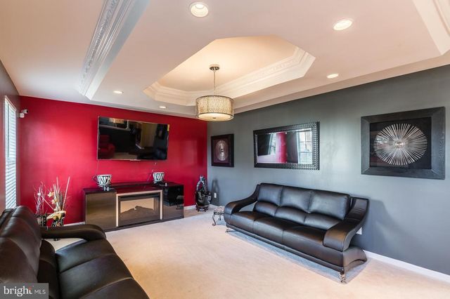 16397 TOPSAIL LN, Woodbridge, VA 22191