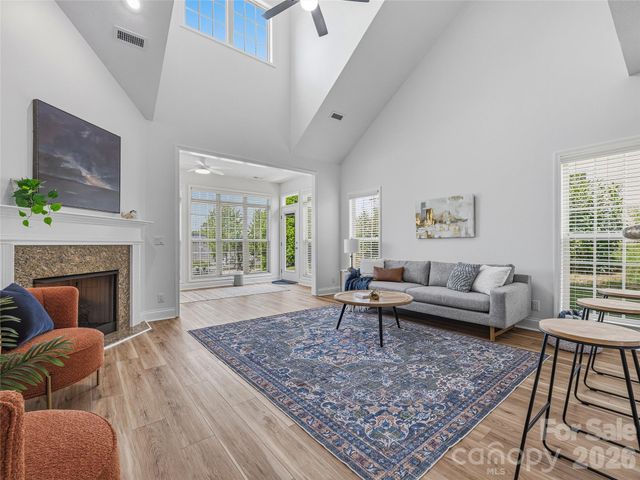 33 Florian Lane, Fletcher, NC 28732