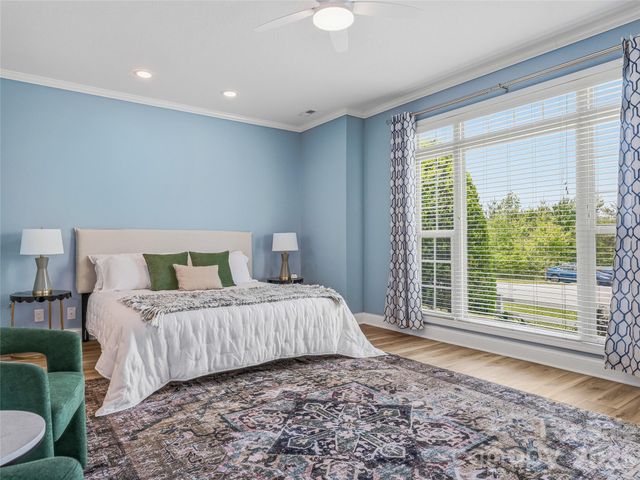 33 Florian Lane, Fletcher, NC 28732