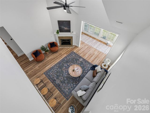 33 Florian Lane, Fletcher, NC 28732