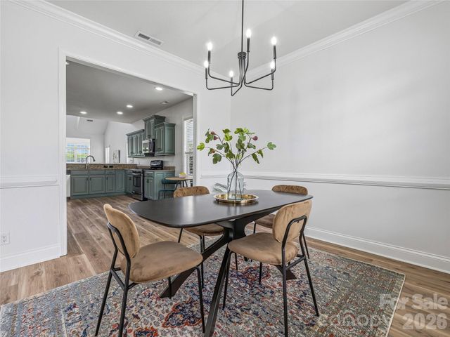 33 Florian Lane, Fletcher, NC 28732