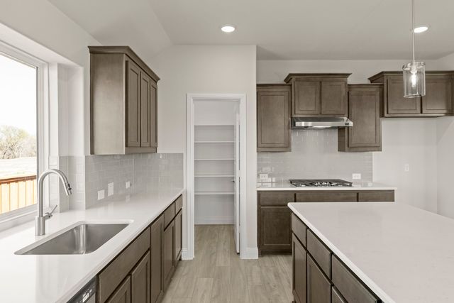 3937 Melica Lane, Heartland, TX 75114