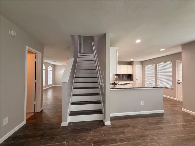 4406 Eaglewood Trail Drive, Fresno, TX 77545