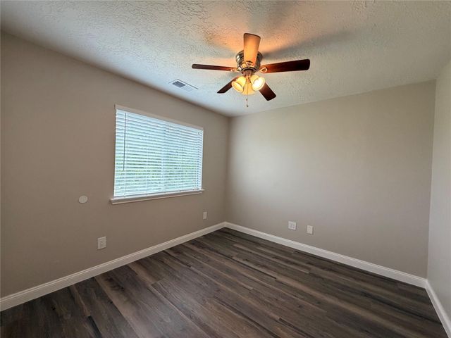 4406 Eaglewood Trail Drive, Fresno, TX 77545