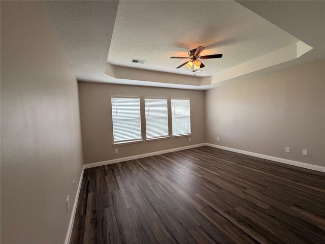 4406 Eaglewood Trail Drive, Fresno, TX 77545