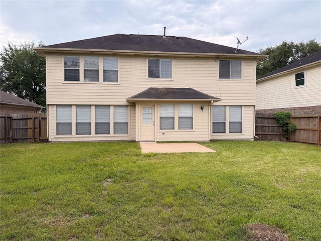 4406 Eaglewood Trail Drive, Fresno, TX 77545