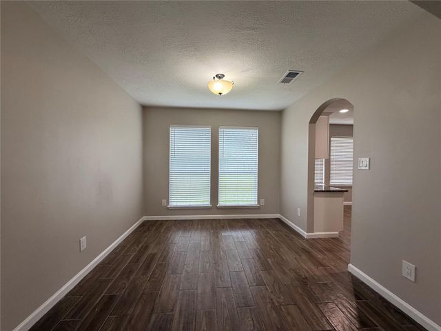 4406 Eaglewood Trail Drive, Fresno, TX 77545