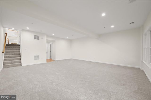 4951 COLLINGTONS BOUNTY DR, Bowie, MD 20720