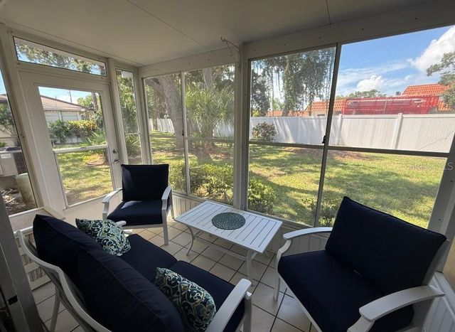 2821 SWIFTON DRIVE 10, Sarasota, FL 34231