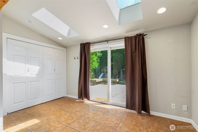 18833 NE 143rd Street, Woodinville, WA 98072