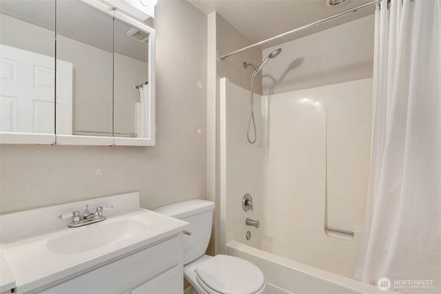 18833 NE 143rd Street, Woodinville, WA 98072