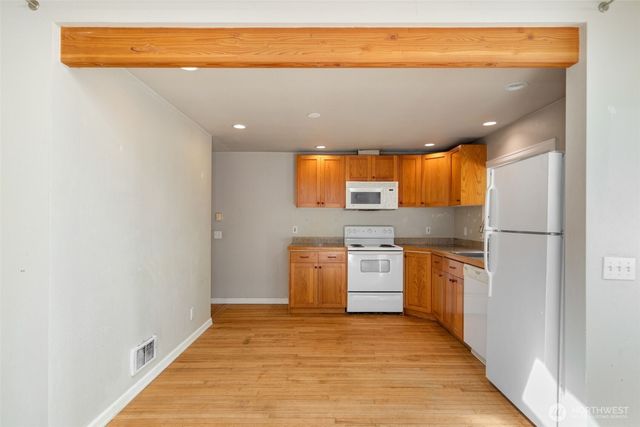 18833 NE 143rd Street, Woodinville, WA 98072