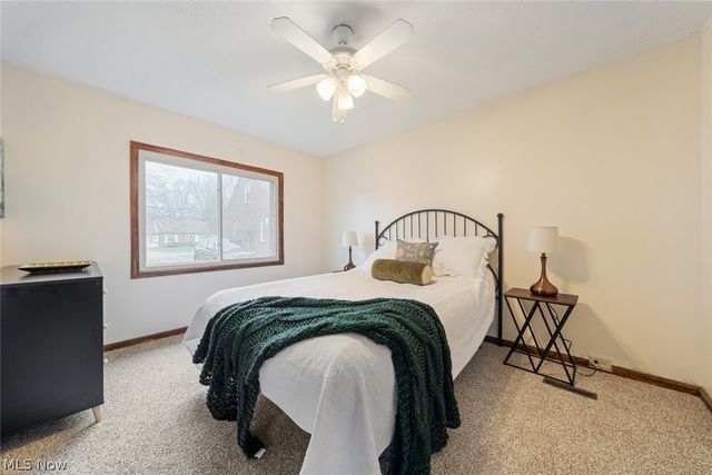 4385 W 229th Street, Fairview Park, OH 44126