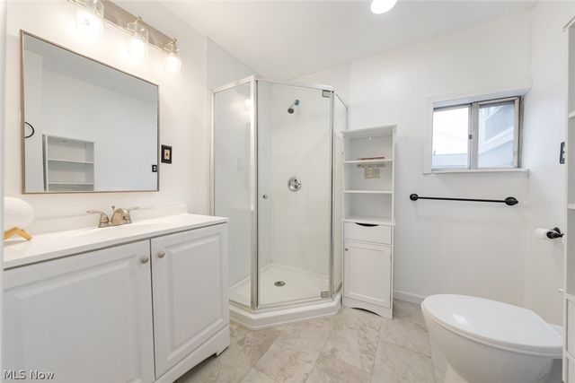 4385 W 229th Street, Fairview Park, OH 44126