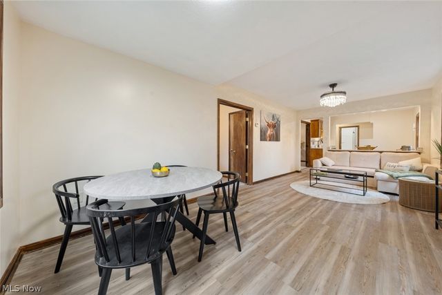 4385 W 229th Street, Fairview Park, OH 44126