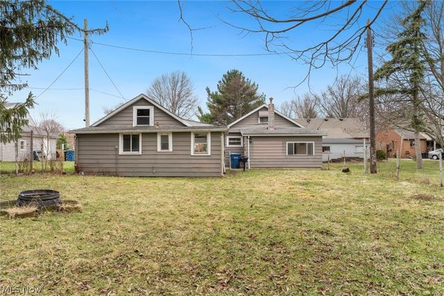 4385 W 229th Street, Fairview Park, OH 44126