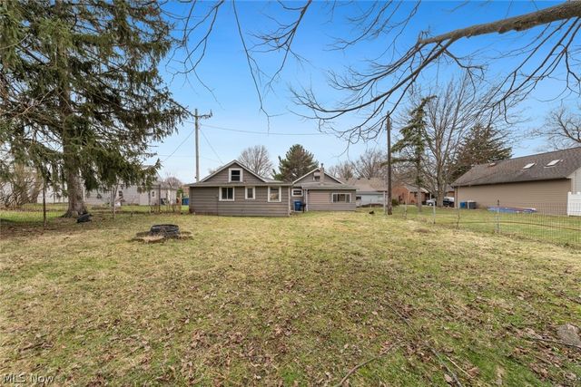 4385 W 229th Street, Fairview Park, OH 44126