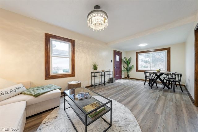 4385 W 229th Street, Fairview Park, OH 44126