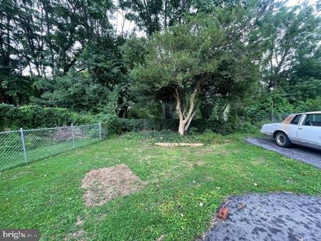 1829 SHALLCROSS AVE, Folcroft, PA 19032