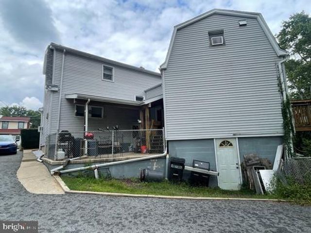 1829 SHALLCROSS AVE, Folcroft, PA 19032