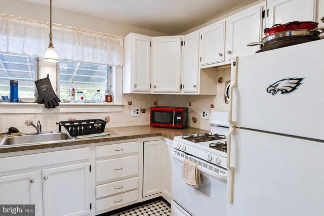 1829 SHALLCROSS AVE, Folcroft, PA 19032