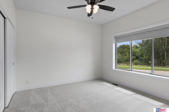 663 Eloise Avenue, Lincoln, NE 68520