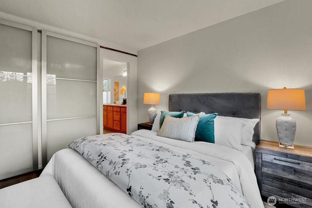 7004 Holly Park Drive S, Seattle, WA 98118