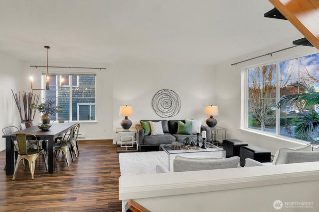 7004 Holly Park Drive S, Seattle, WA 98118