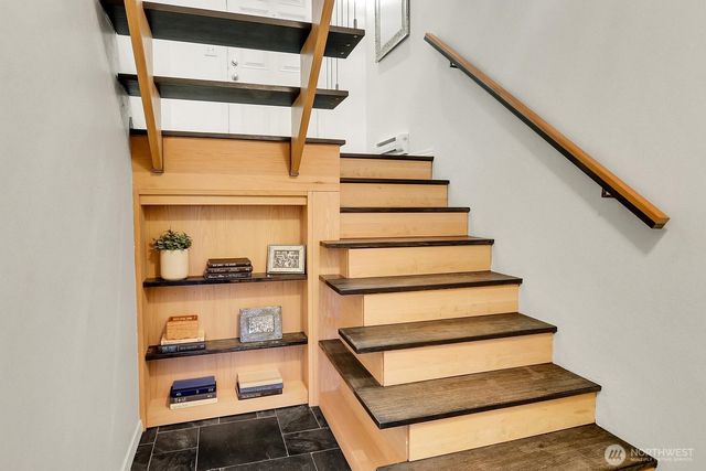 7004 Holly Park Drive S, Seattle, WA 98118