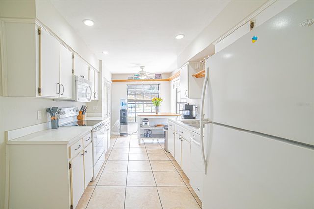 1106 WINDHORST RIDGE DRIVE, Brandon, FL 33510