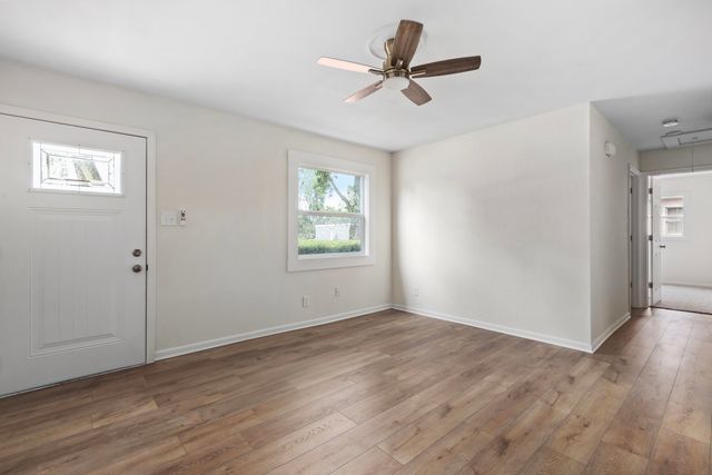4171 W 39th Avenue, Hobart, IN 46342