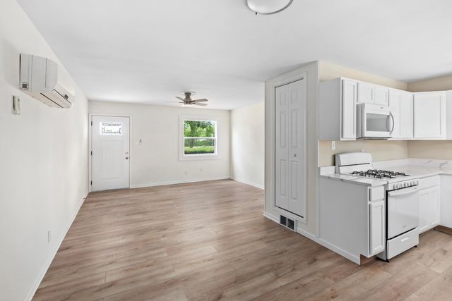 4171 W 39th Avenue, Hobart, IN 46342