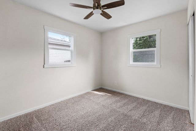 4171 W 39th Avenue, Hobart, IN 46342