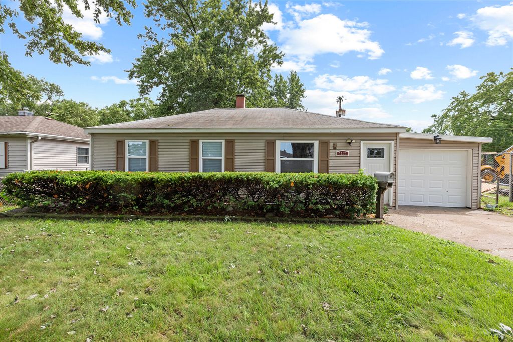 4171 W 39th Avenue, Hobart, IN 46342