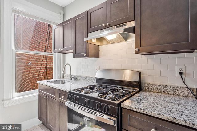 331 E ST NE, Washington, DC 20002