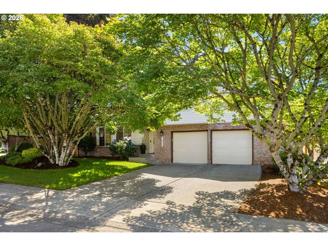 16050 Nw SOMERSET Dr, Beaverton, OR 97006