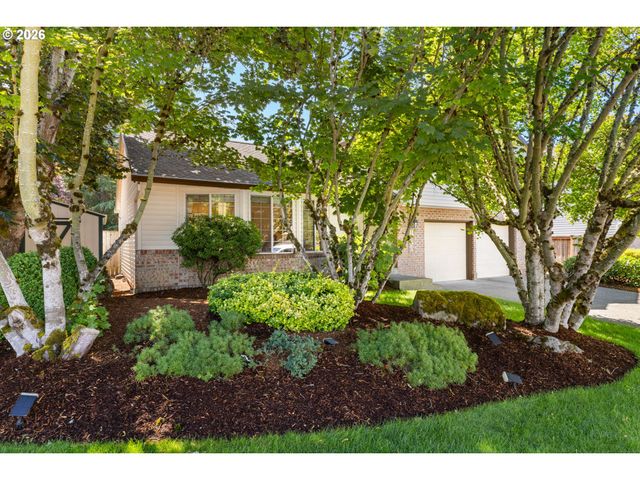 16050 Nw SOMERSET Dr, Beaverton, OR 97006