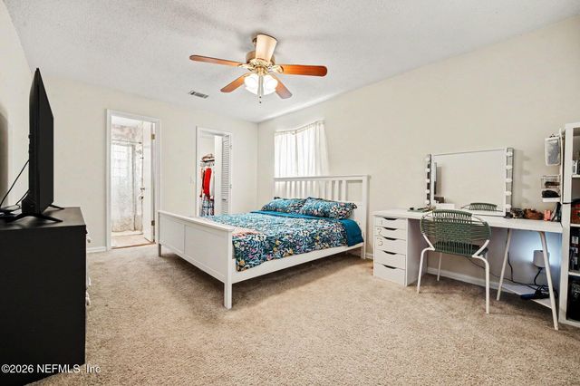 8957 YARMOUTH Road, Jacksonville, FL 32257