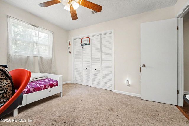 8957 YARMOUTH Road, Jacksonville, FL 32257