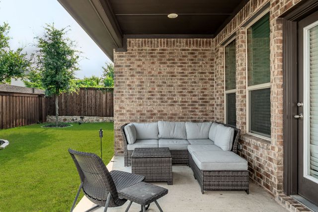 2413 Muirfield Drive, Little Elm, TX 75036